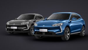 எலெக்ட்ரிக் கார் உற்பத்தியில் ஹூவாய்... முதல் மின்சார கார் அறிமுகம்... ஒற்றை சார்ஜில் எத்தனை கிமீ பயணிக்கலாம்?