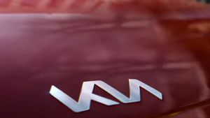 செல்டோஸ் கிராவிட்டி காரின் வருகையை மீண்டும் உறுதிசெய்த கியா!! புதிய லோகோ உடன் அறிமுகமாகிறது...