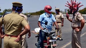தமிழகத்தில் அமலுக்கு வந்தது பொது முடக்கம்... வாகன ஓட்டிகளுக்கான முக்கியத் தகவல்கள்!
