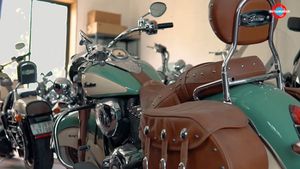 ஒரு மியூசியமே வச்சிருக்காரு... ஒத்த ஆளு கிட்ட இத்தன க்ரூஸர் பைக்குகளா?.. இவர்தாங்க உண்மையான பைக் காதலர்!!