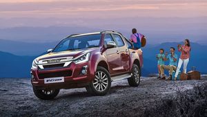 ஷோரூம் வளாகத்திற்குள் காட்சிதந்த பிஎஸ்6 இசுஸு டி-மேக்ஸ் பிக்அப்-ட்ரக்!! படங்கள் வெளியீடு!