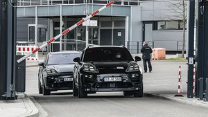 2ம் கட்ட பல பரீட்சையில் பிரபல நிறுவனத்தின் முதல் மின்சார கார்... இதன் அறிமுகம் எப்போது தெரியுமா?