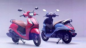 ப்ளூடூத், ஹைபிரிட் வசதிகளுடன் யமஹா ஃபஸ்ஸினோ 125... ஹோண்டா ஆக்டிவா 125க்கு ஆப்பு நிச்சயம் போலிருக்கே...