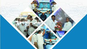 Piaggio-வின் மின் வாகனங்களுக்கான அனுபவ மையம்... இந்தியாவிலேயே முதல் முறையாக சென்னையில் திறப்பு!