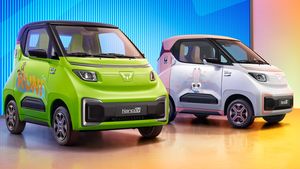 மாருதி ஆல்டோவை விட குறைவு - சீனாவில் அறிமுகமாகியுள்ள உலகின் மலிவான எலக்ட்ரிக் கார்!!