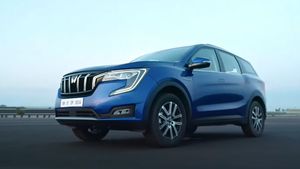 நம்பவே முடியல... Mahindra XUV700 காருக்கு அதுக்குள்ள இவ்ளோ புக்கிங்கா? மிரண்டு போன போட்டி நிறுவனங்கள்!