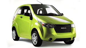 கூகுளில் அதிகம் தேடப்பட்ட இ-கார்கள்.. 10 கார்களை அதிகளவில் இந்தியர்கள் தேடி இருக்காங்க! இதோ அவற்றின் பட்டியல்!