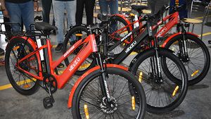 100 கிலோ மீட்டர் ரேஞ்ச்... சூப்பரான எலெக்ட்ரிக் சைக்கிள் விற்பனைக்கு அறிமுகம்... விலை எவ்ளோனு தெரியுமா?