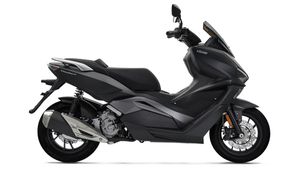 மலிவு விலையில் வருவது உறுதி?.. மேக்ஸி ரக ஸ்கூட்டர்கள் பிரிவில் புரட்சி செய்ய வருகிறது கீவே ஜிடி270!