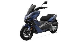 சீன நிறுவனம் இப்படி ஒரு விலையை நிர்ணயிக்கும்னு எதிர்பார்க்கல... இரு ஸ்கூட்டர்களின் விலையை அறிவித்தது கீவே!