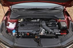 வாகனத்தின் இன்ஜின் பவருக்கும் குதிரைக்கும் இவ்வளவு தொடர்புகள் இருக்கிறதா? வியக்க வைக்கும் விளக்கம்