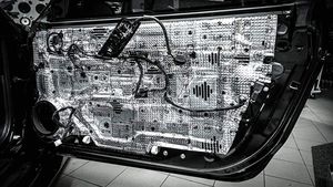 ரோல்ஸ் ராய்ஸ் காரின் கேபினை போல் உங்கள் காரையும் அமைதியானதாக மாற்ற வேண்டுமா? இதோ சூப்பரான டிப்ஸ்கள்!