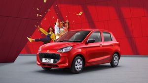 மாருதி ஆல்டோ கே10 காரும் அதன் போட்டி கார் மாடல்களும்... விலையில் எது பெஸ்ட்? வாங்க பாத்திடலாம்!