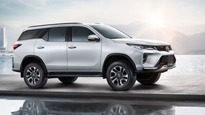 புதிய டொயோட்டா ஃபார்ச்சூனர் வேரியண்ட் இன்னும் ஸ்டைலானதாக இருக்கே!! விலையும் குறைவுதான்...