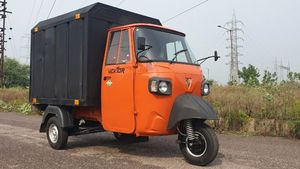 இந்தியால இருக்க வேற எந்த ஆட்டோவும் இவ்ளோ ரேஞ்ஜ் தராது! பெட்ரோல் வண்டிய விட்டுட்டு இந்த ஆட்டோவை வாங்கிடலாம்போல!