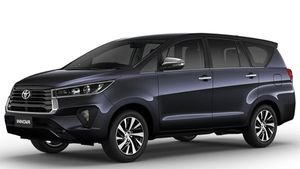 நவம்பர் மாதம் விற்பனைக்கு வரவுள்ள புதிய கார்கள்... டொயோட்டா இன்னோவா காரின் புது மாடலும் வருதுங்க!