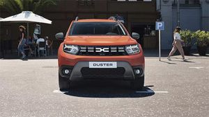 3 ஆண்டுகளில் ருத்ரதாண்டவம் ஆடப் போகும் ரெனால்ட்... டாடா மாருதி எல்லாம் இருந்த இடமே தெரியாம போக போகுது...