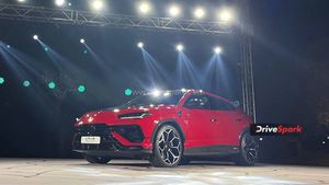 இன்னும் அசத்தலான காராக மாறிய லம்போர்கினி உருஸ்! காசு கையில இல்ல, இருந்தா எல்லாரும் இந்த காரதான் வாங்குவாங்க!