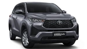 எதிர்பார்ப்பு உச்சம்! நாளை அறிமுகமாகிறது அதிகம் மைலேஜ் தரும் இன்னோவா ஹைகிராஸ்.. ஷோரூம்ல கூட்டம் பிச்சுக்கபோது!