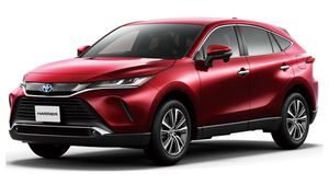 கார் வாங்குனா அரசுக்கு வரி மட்டும் எவ்வளவு கட்டனும் தெரியுமா?