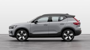 முழுசா பெட்ரோல், டீசல் கார் விற்பனையை நிறுத்த முன்னணி கார் உற்பத்தி நிறுவனம் திட்டம்... 2025தான் கடைசி!!