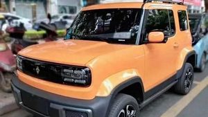 Maruti Suzuki Jimny-ஐ இந்த சீனர்கள் படுத்தும் பாடு இருக்கே... காப்பி அடிப்பதில் பெயர் போனவர்கள்!!