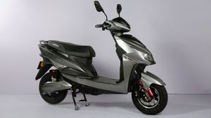 எனிக்மாவின் 2ஸ்கூட்டர்கள் அறிமுகம்.. நிறைய பேர் வாங்கணும் என்பதற்காகவே கம்மியான விலையில் களமிறக்கி இருக்காங்க!