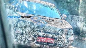 TN நம்பர் பிளேட் உடன் சுற்றிய மர்ம கார் இதுவா! இவ்ளோ கம்மியான விலையில் விற்பனைக்கு வரப்போகுதா! சந்தோஷம்யா!