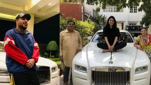 இவரோட ரோல்ஸ் ராய்ஸ் கார மட்டும் ரோட்டுல பார்க்கவே முடியாது! நக்கலடிக்க மாட்டீங்கனா இதுக்கான காரணத்த சொல்றோம்!