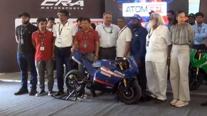 தமிழ்நாட்டு கம்பெனி இப்படி ஒரு பைக்கை வெளியிட்டாங்களா? வெளிநாட்டு நிறுவனங்கள் எல்லாம் ஆச்சரியமா பாக்குறாங்க!