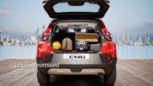 இவ்வளவு சிறிய டாடா காரில் சன்ரூஃப்? எல்லாரும் இந்த காரை தான் வாங்க போறாங்க!! இதுக்கு மேல என்னங்க வேணும்...