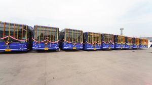 வல்லரசு நாடுகளே மிரள போகுது! நம்ம ஊரில் இத்தன எலெக்ட்ரிக் பஸ்களை களமிறக்க போறாங்களா! டைம் பாத்து அடிக்கறாங்க!