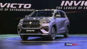 8 பேர் போற மாருதி கார் இவ்ளோ மைலேஜ் குடுக்குமா! இதுக்கு முன்னாடி டூவீலர்களே கைகட்டிதான் நிக்கணும்!