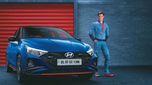 ஹூண்டாய் ஐ20 மாடலிலேயே இதுதான் சூப்பரான தேர்வுனு சொல்லலாம்.. ரூ. 9.99 லட்சத்துக்கு இது விற்பனைக்கு கிடைக்கும்!