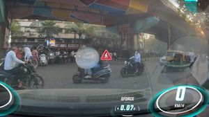 நம்ம ஊர் சாலைக்கு இந்த டெக்னாலஜி சரிப்பட்டு வராதுனு இப்போ புரிஞ்சி இருக்குமே! கார் நிறுவனத்தை மட்டும் நம்புங்க