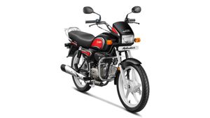 யாராவது அவரை கண்ட்ரோல் பண்ணுங்க... இந்தியாவின் தேசிய பைக்காக ஹீரோ ஸ்பிளெண்டரை அறிவிச்சிடலாம்!!