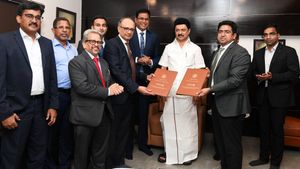 தமிழகத்தில் 9 ஆயிரம் கோடியை முதலீடு செய்யும் டாடா.. எத்தனை ஆயிரம் பேருக்கு வேலை கிடைக்கபோகுது தெரியுமா?..