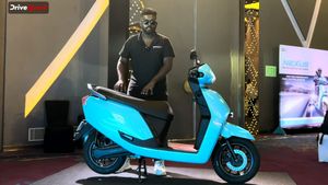 சிட்டி ரைடுக்கு சரியான சாய்ஸ்!! ஸ்கூட்டரை நேரில் பார்த்ததில் மெர்சலாகி விட்டோம் - புது எலக்ட்ரிக் ஸ்கூட்டர்!