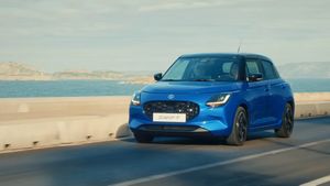 ஷோரூம்களில் பயங்கர கூட்டம்... புது மாருதி ஸ்விஃப்ட் காரை வாங்க அலை கடலென குவியுறாங்க!!