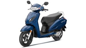 ஆக்டிவா ஸ்கூட்டரை வாங்க எப்போதும் ஒரு கூட்டம் இருக்கு - ஓவர்டேக் செய்ய ஓலாவால் மட்டும்தான் முடியும்!!