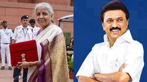 முதல்வர் கேட்பதை பார்த்தால் பல கோடி ரூபாய் ஒதுக்கனும் போலயே... பட்ஜெட்டை வாசித்தால்தான் எல்லாம் தெரியவரும்!!