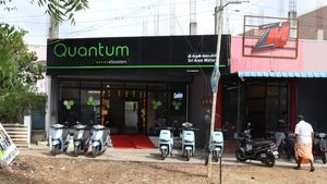 குவாண்டம் எனெர்ஜி-யின் புதிய ஷோரூம் திருநெல்வேலியில் திறப்பு!.. தமிழர்களை வளச்சு போட முடிவு பண்ணிட்டாங்க!