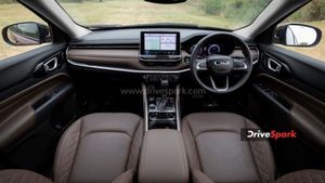 வெறும் 164 பேர் தான் இந்த காரை வாங்கியிருக்காங்க! நல்ல காரா இருந்தும் ஏன் விக்கல தெரியுமா?