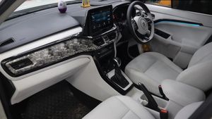 மாருதி கார் இது என சொன்னால் சத்தியமா யாரும் நம்ப மாட்டாங்க!! 10 லட்ச ரூபாய் காரை இப்படி கூட மாற்றலாமா?