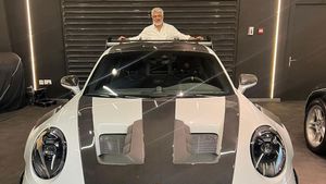 விலையுயர்ந்த காருடன் நிற்பது யாரென்று தெரிகிறதா? மனைவியின் இன்ஸ்டா பதிவு... காரின் விலை எவ்வளவு தெரியுமா?