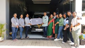 இந்த மாதிரி பசங்கலாம் கூட இருக்காங்களா! ஒட்டுமொத்த குடும்பத்தையே சந்தோஷத்துல திக்கு முக்காட வெச்சுட்டாரு!