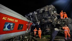 ரயில்ல போகும் போது உசுர கையில புடிச்சிட்டு தான் போகனும் போல! இந்த வருஷம் மட்டும் இத்தனை விபத்துக்களா