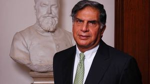 அவமானப்படுத்தியவர்களை பழிக்கு பழி வாங்கிய தரமான சம்பவம்... இது ரத்தன் டாடா ஸ்டைல்!