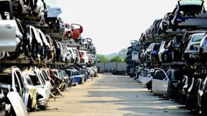 இனி ரோட்ல ஒரு பழைய வண்டிய கூட பாக்க கூடாது! திடீர் அறிவிப்பை வெளியிட்ட அரசு... மொத்தமா ஒழிச்சு கட்ட போறாங்க...