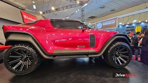 ரோட்டுல போனா ஊரே உங்கள தான் பார்க்கும்! இந்த காரை எப்படி தயாரிச்சாங்க தெரியுமா?